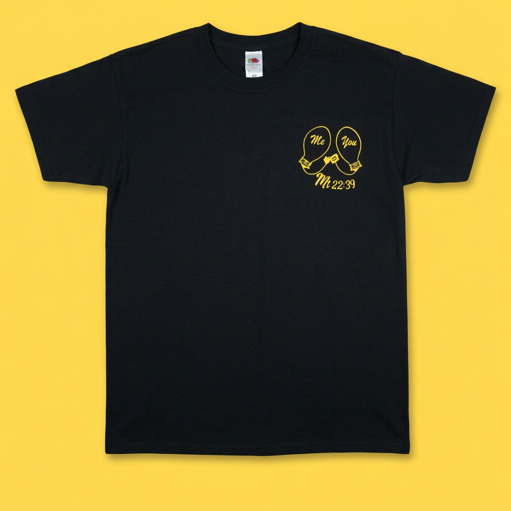 BE THE LIGHT — T-shirt